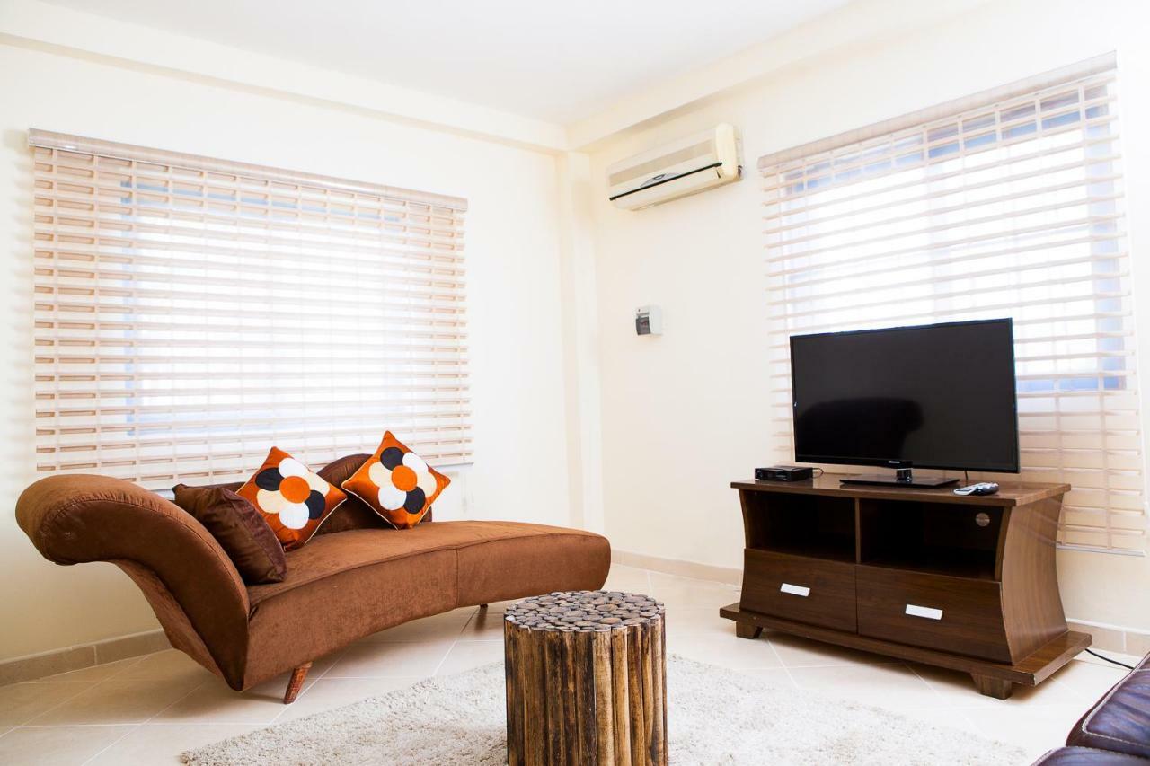 Maxwell Court Apartments Accra Exterior photo